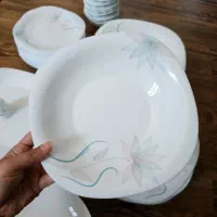 ظروف ۱۸ نفره در حد نو