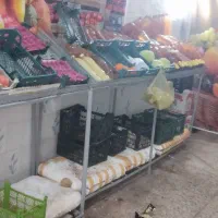 قفسه میوه فروشی