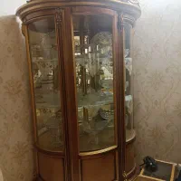 ویترین چهار طبقه کلاسیک