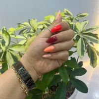 کاشت ناخن و آموزش