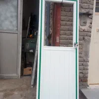 درب‌آلومینیوم در اندازه‌ای مختلف