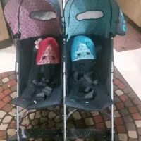 کالسکه دوقلو