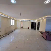 آپارتمان-142-متر-سه-طرف-نور-دو-واحدی-درخشان