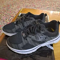 کفش|کیف، کفش، کمربند|کرمان, |دیوار