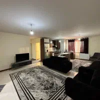 ۹۰متری/جنب فاز۱/فول امکانات/با پارکینگ/ واحد تخلیه