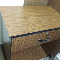 میزمغازه وتحریرقفل دار