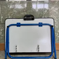 میز تحریر و وایت برد