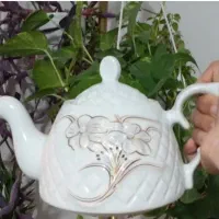 قوری چینی گل برجسته نو