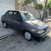 پرایدهیدرولیک بی‌رنگ