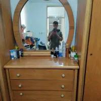 کمد و درابر و اینه