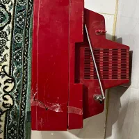 تلوزیون قدیمی|کلکسیون اشیاء عتیقه|ابریشم, |دیوار