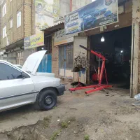 مکانیکی اکبری در خدمت شما مشتریان عزیز