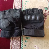 دستکش نیم پنجه