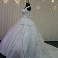 لباس عروس|لباس|ابهر, |دیوار