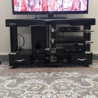 میز تلویزیون شیشه ای