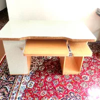 میز کامپیوتر