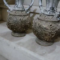 دو عدد گلدان گچی 400