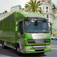 حمل و نقل فرزانگان بار کامیون های 6/5 متری مسقف