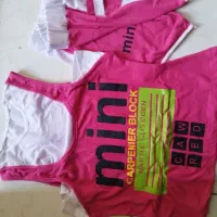 لباس ورزشی|لباس|هشتگرد, هشتگرد قدیم|دیوار