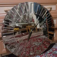 ساعت لاکچری سلطنتی بسیار بزگ