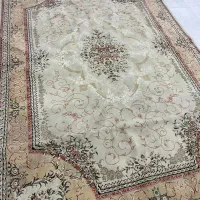 فرش  کرم 500 شانه 6 متری