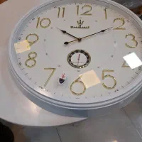 ساعت دیواری سفید