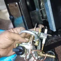 نصب و تعمیر بخاری  گاز  فر. آبگرمکن  مشعل فر پیتزا