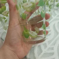 تعدادی ظرف بعضی ها نو نو