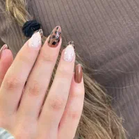 کاشت ناخن|خدمات آرایشگری و زیبایی|جهرم, |دیوار