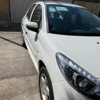 پژو 207i دندهای پانوراماتیوفایو پلاس|خودرو سواری و وانت|اراک, |دیوار