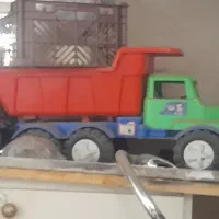 اسباب بازی ماشین کامیون