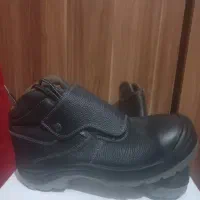 کفش ایمنی