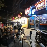 مغازه فست فوت با کلیه امکانات بر اصلی آیت کاشانی|اجارهٔ مغازه و غرفه|تهران, سازمان برنامه شمالی|دیوار