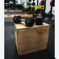 ارائه برنامه تمرینی درباشگاه ومنزل