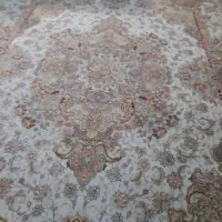 یک جفت فرش ۶ متری