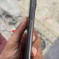 ایفون ۱۱نرمال