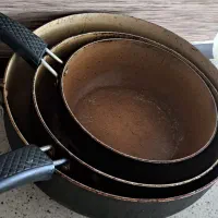 قابلمه روحی و چدن|ظروف پخت‌وپز|کرمانشاه, |دیوار