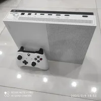 Xbox one s 1t|کنسول، بازی ویدئویی و آنلاین|شیراز, وصال|دیوار
