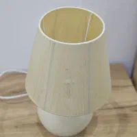 چراغ خواب کرم استخوانی|چراغ خواب و آباژور|مشهد, ایثار|دیوار