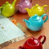 تعدادی لوازم اشپزخانه