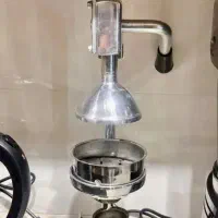 آبمیوه گیری دستی