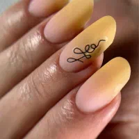 آموزش و خدمات کاشت ناخن|خدمات آرایشگری و زیبایی|رشت, انصاری|دیوار