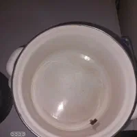 قابلمه لعابی قدیمی|ظروف پختوپز|هندیجان, |دیوار