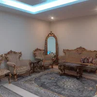 مبل چوب استیل سلطنتی نه نفره و دوتا عسلی و میز وسط