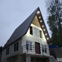 کلبه سوئیسی سند تک برگ شیرکده . ویشان