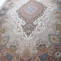 دوعدد فرش پانزده متری کم استفاده شده