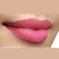 میکرو ابرو و شیدینگ لب و کوتاهی مو