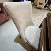 میز ناهار خوری ۶ نفره در حد نو