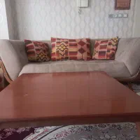 مبل ۵ نفره با میز وعسلی