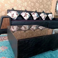 مبل و میز جلوی مبلی
